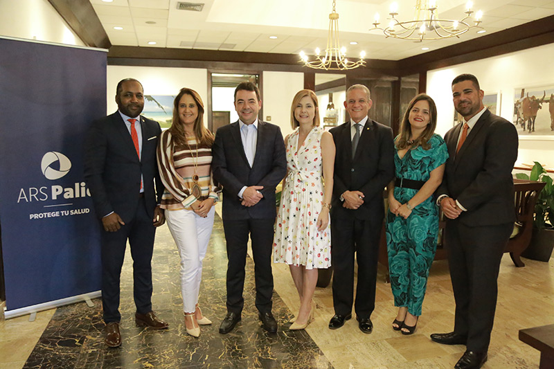 Polito-Oliver,-Hilda-Piña,-Andrés-Mejía,-Claudia-García,-Christian-Wazar…