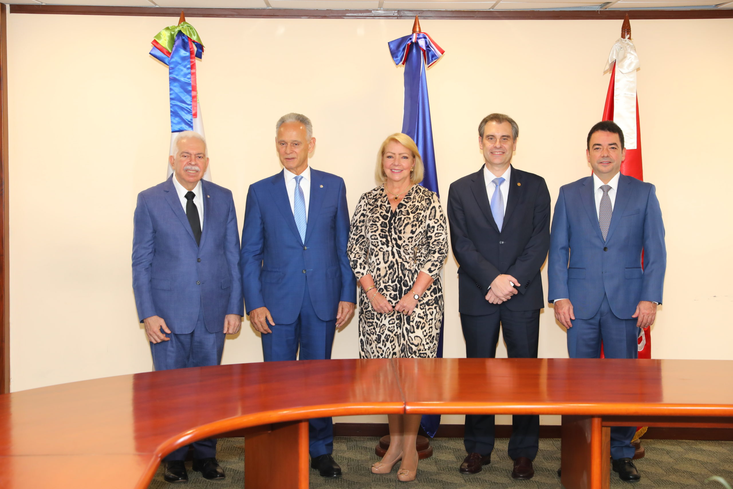 Firma composición accionadior MAPFRE, BHD y ARS Palic